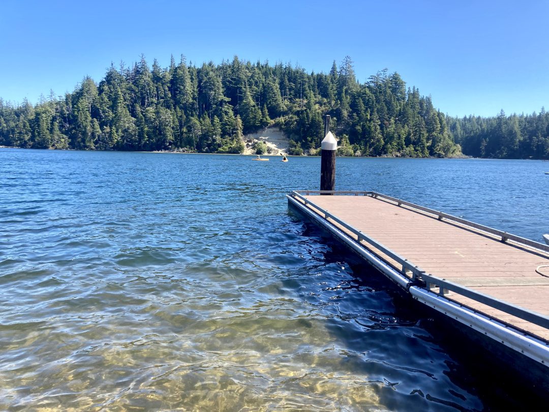 boat dock launch Woahink