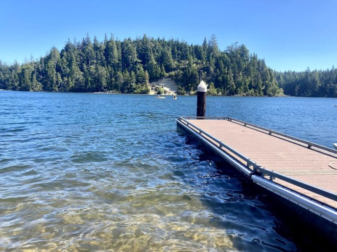boat dock launch Woahink